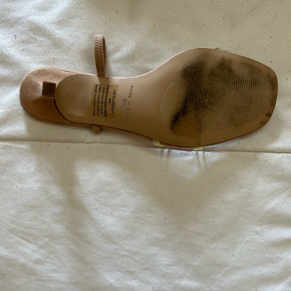 Steve Madden Tan Heels Sleek Two-Strap Design - Picture 4 of 5